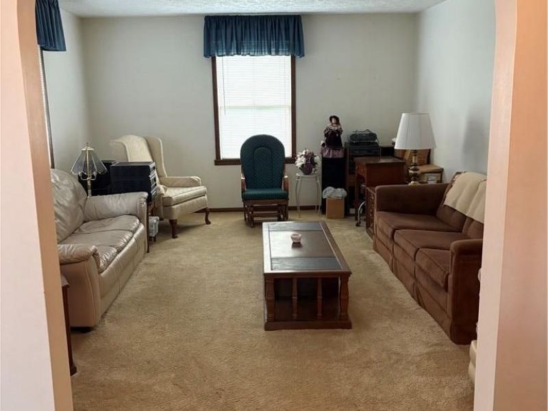 665 W Krepps Road, Xenia, OH 45385 Photo 4