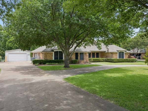 2507 Lake Ridge Road, Glenn Heights, TX 75154