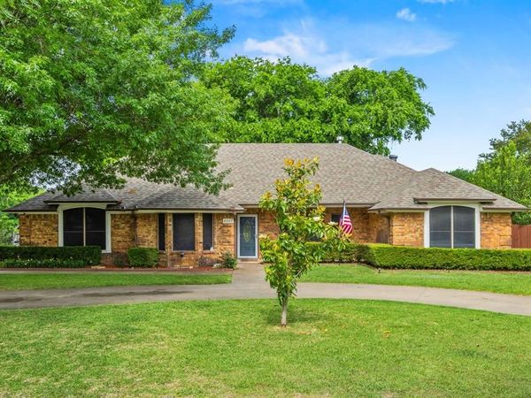 2507 Lake Ridge Road, Glenn Heights, TX 75154