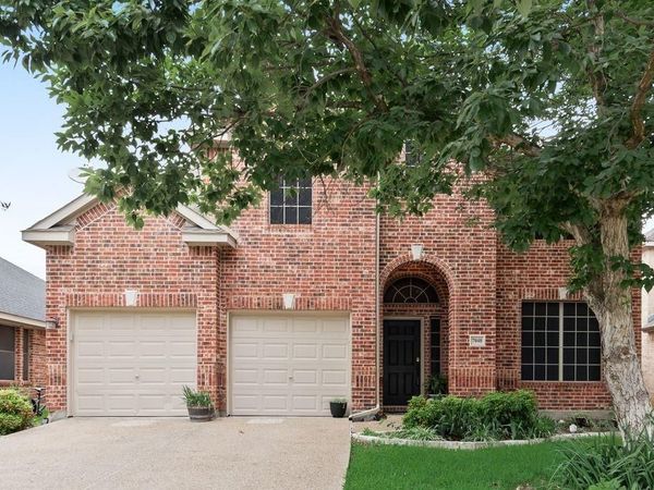7040 Sea Star Drive, Grand Prairie, TX 75054