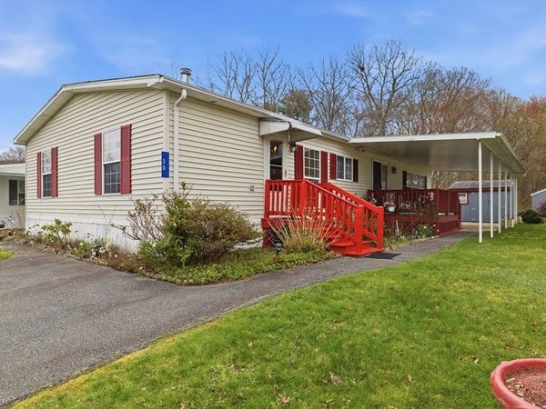 50 Highland Street, Unit 30, Taunton, MA 02780