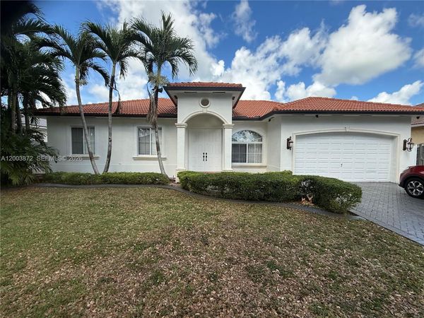 17460 NW 89th Ave , Hialeah, FL 33018