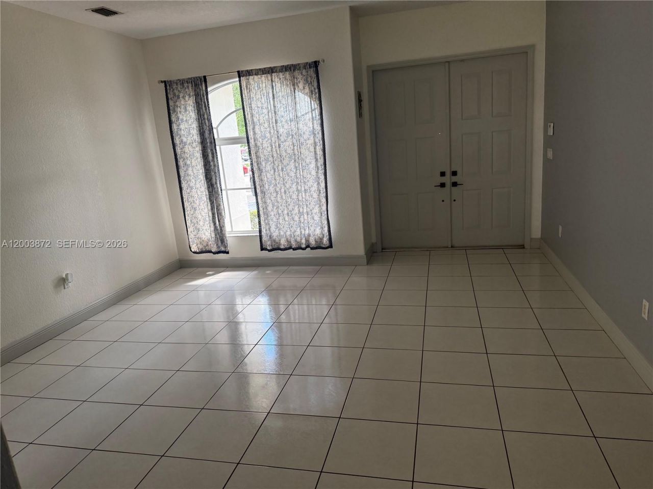 17460 NW 89th Ave, Hialeah, FL 33018 Photo
