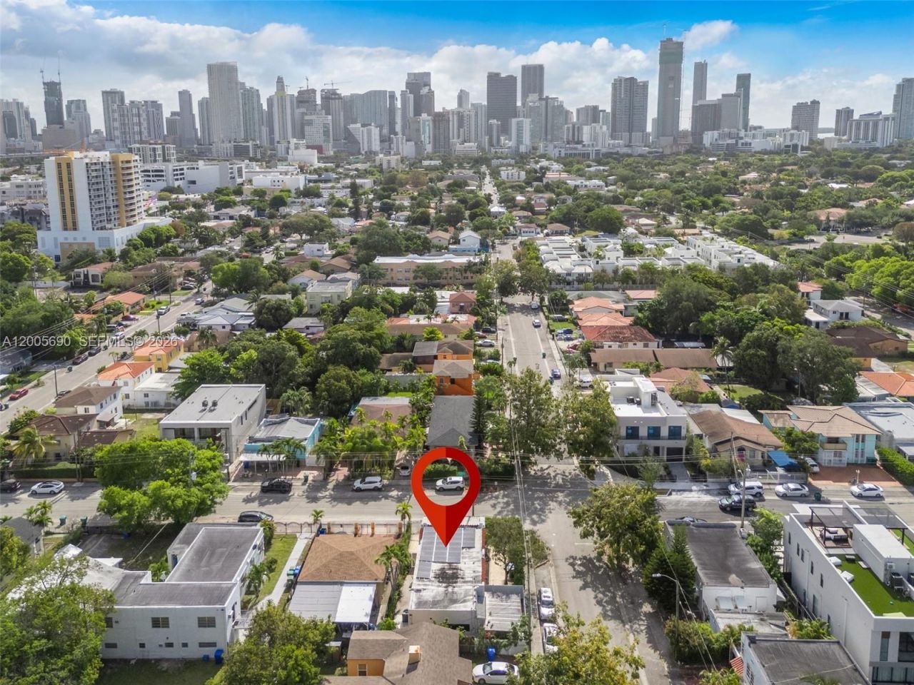 944 SW 10th Avenue , Miami, FL 33130 Photo