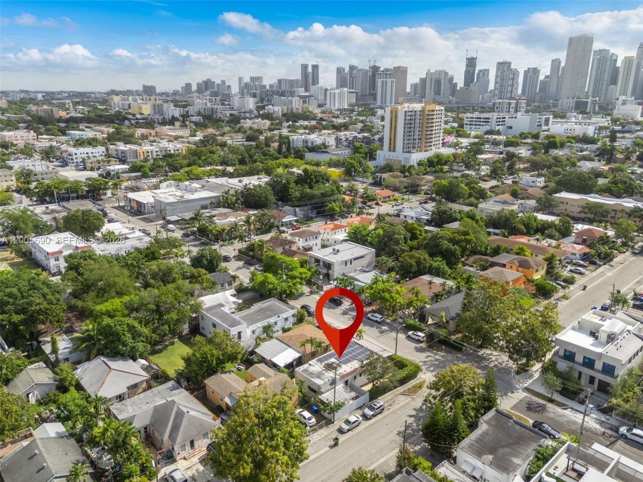 944 SW 10th Avenue , Miami, FL 33130 Photo
