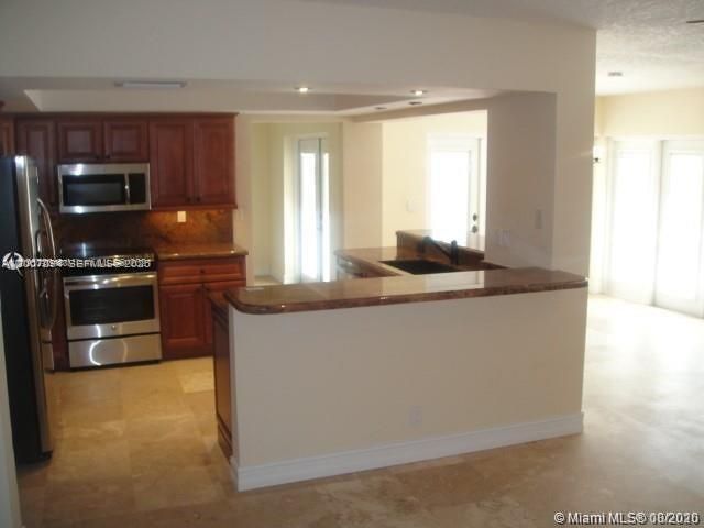 13410 NW 8th Ct, Sunrise, FL 33325 Photo