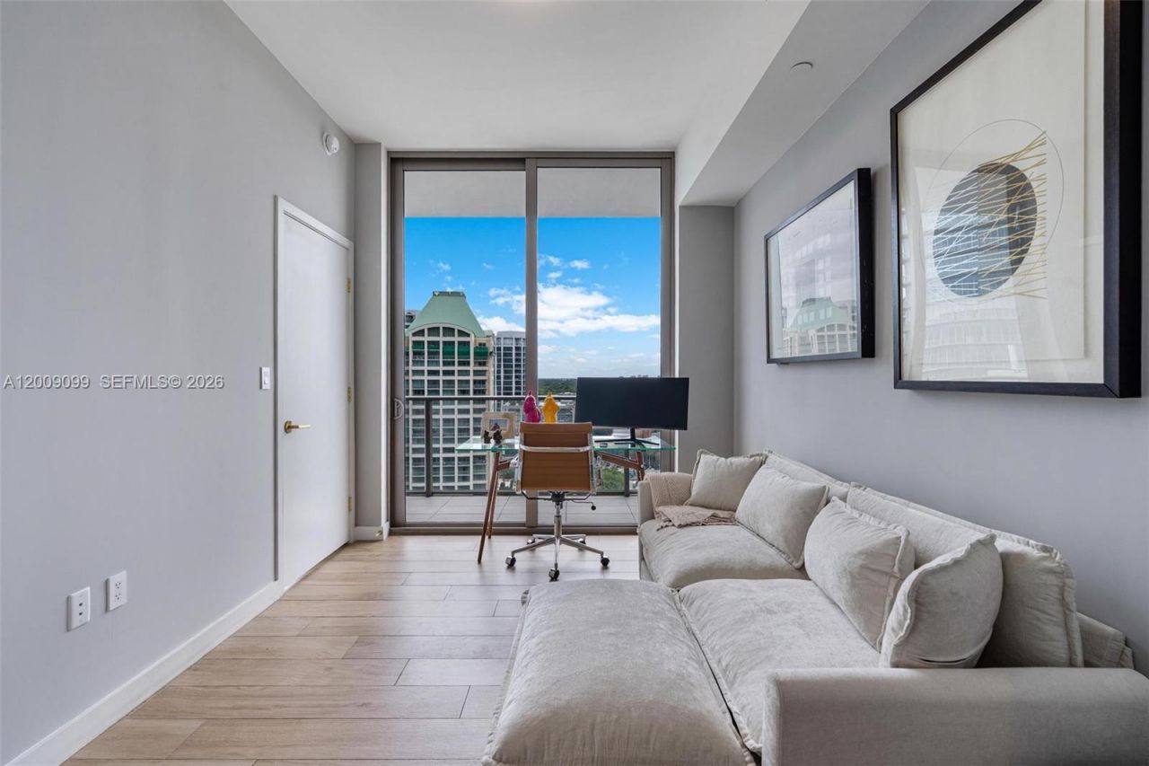 2678 Tigertail, Unit 1603, Miami, FL 33133 Photo