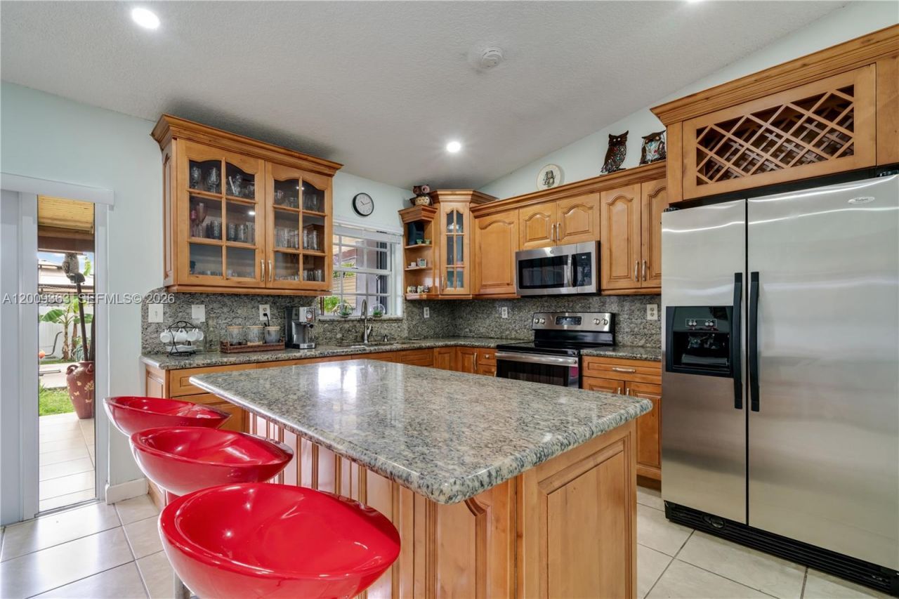5673 SW 149th Ave, Miami, FL 33193 Photo