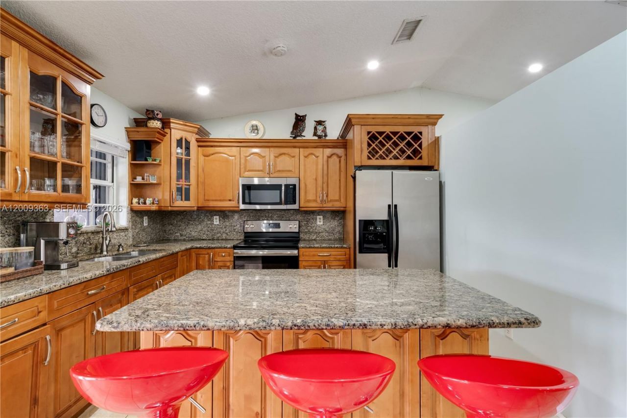 5673 SW 149th Ave, Miami, FL 33193 Photo