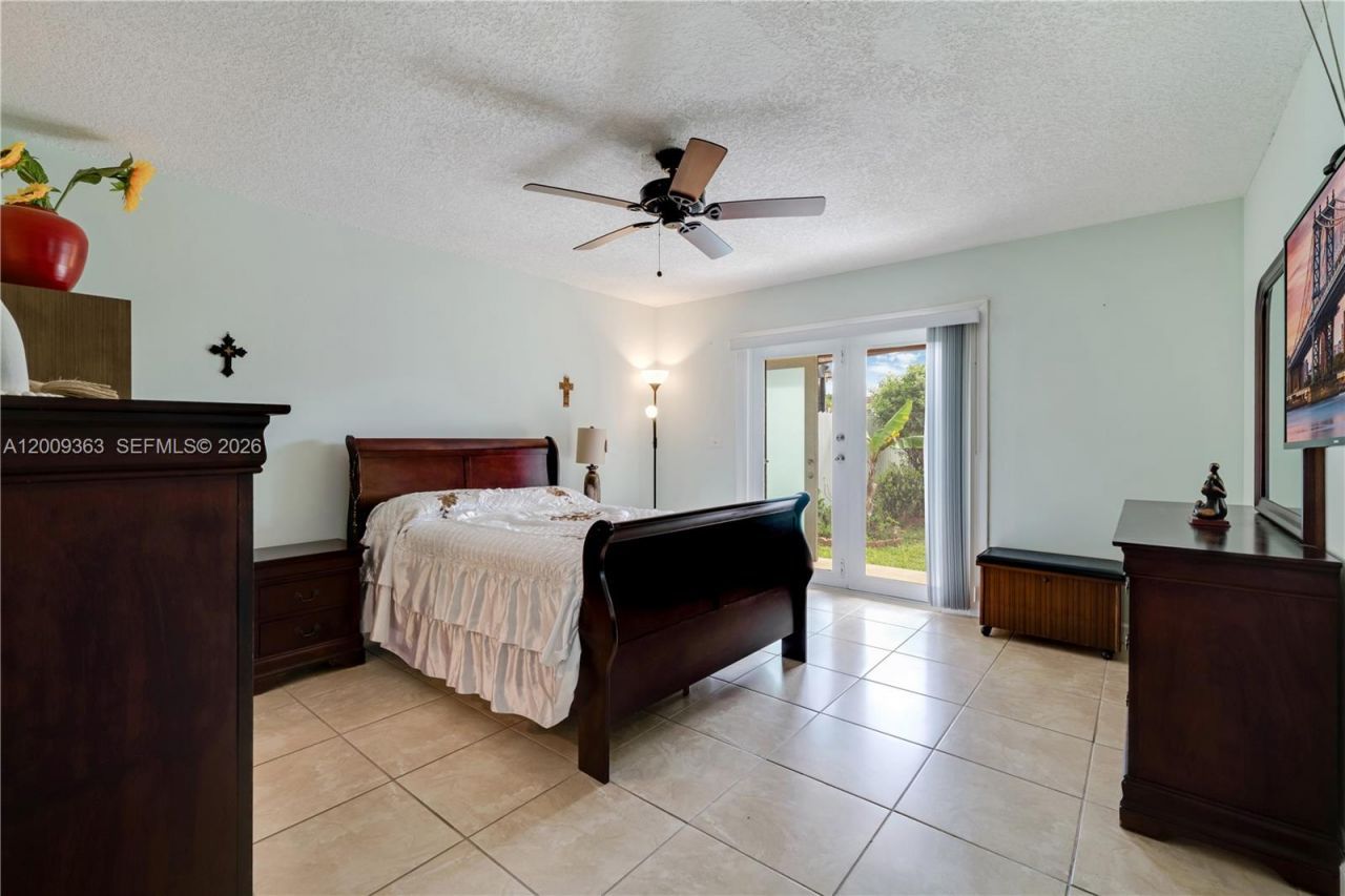 5673 SW 149th Ave, Miami, FL 33193 Photo