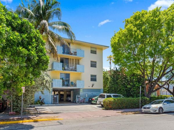 915 Jefferson Ave , Unit 2E, Miami Beach, FL 33139