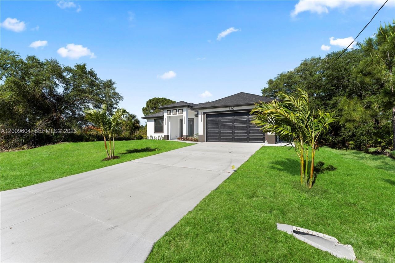 3701 Ida Ave N , Lehigh Acres, FL 33971 Photo