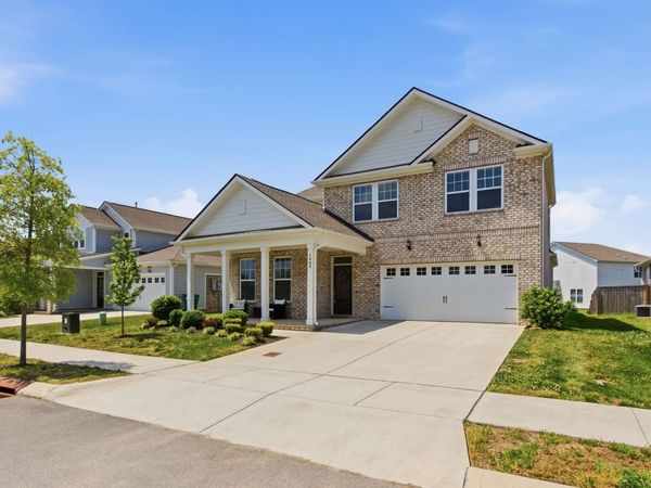 1064 Ewell Farm Cir , Spring Hill, TN 37174