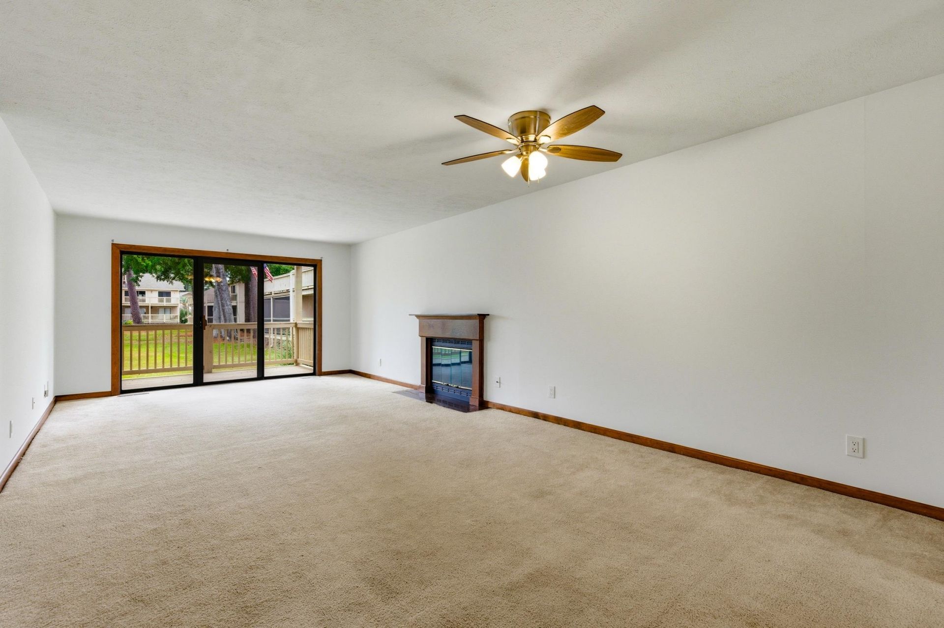 3015 Old Bryan Dr. Photo 10