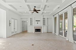 9590 Bellasera Circle photo 4