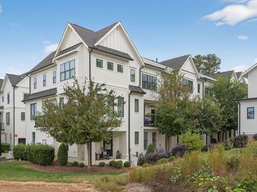 1610 Draper View Loop, Unit 102, Raleigh, NC 27608