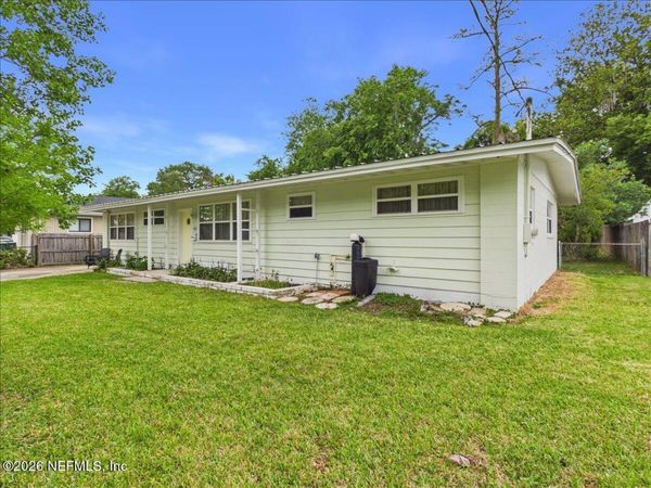 1123 OVINGTON Road S, Jacksonville, FL 32216