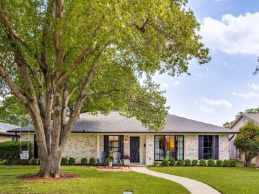 7316 Foxworth Drive, Dallas, TX 75248