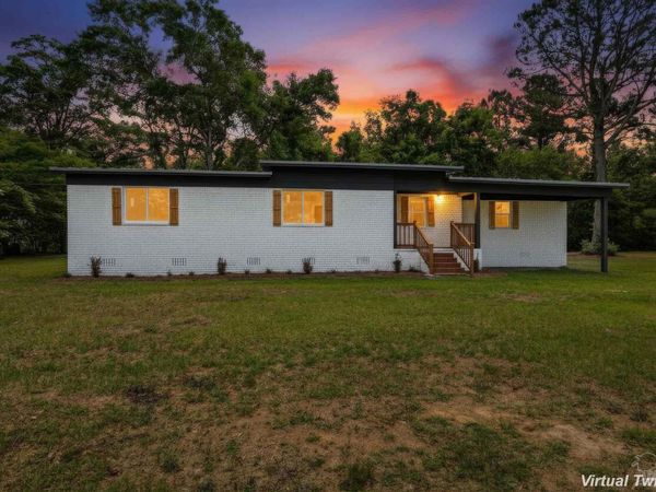 4610 Richardson Rd, Molino, FL 32577