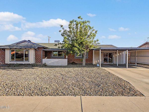 3925 W KRALL Street, Phoenix, AZ 85019