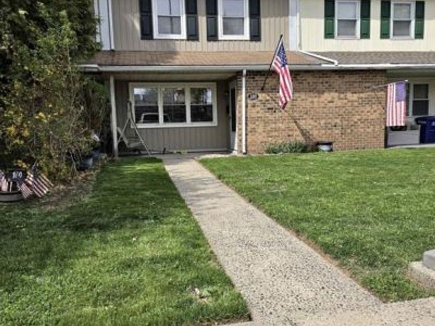 159 Forsythia Court, Quakertown, PA 18951 Main Photo