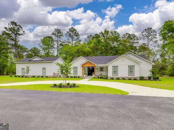 1037 Lake Side Drive NE, Townsend, GA 31331