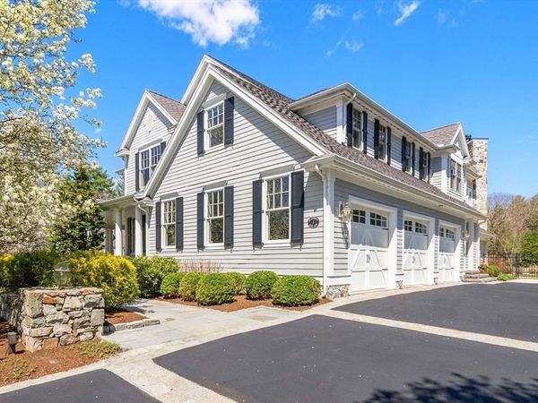 1 Betsy Ln, Dover, MA 02030