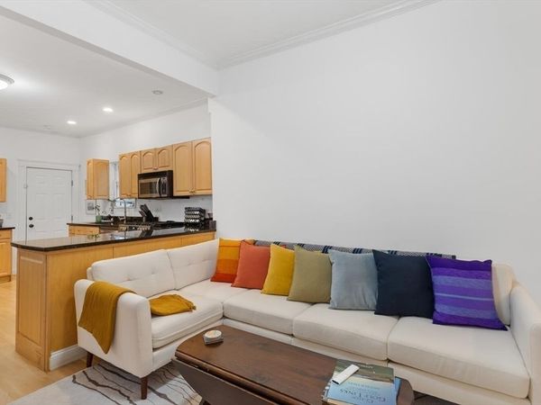 84-86 Mt Vernon St, Unit 84-1, Somerville, MA 02145