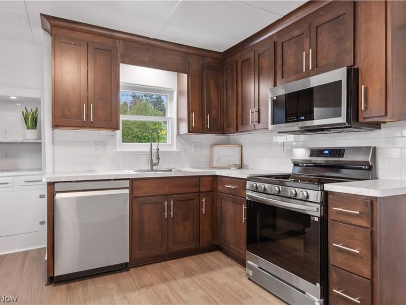 301 Liberty Street, Shreve, OH 44676 Photo 6