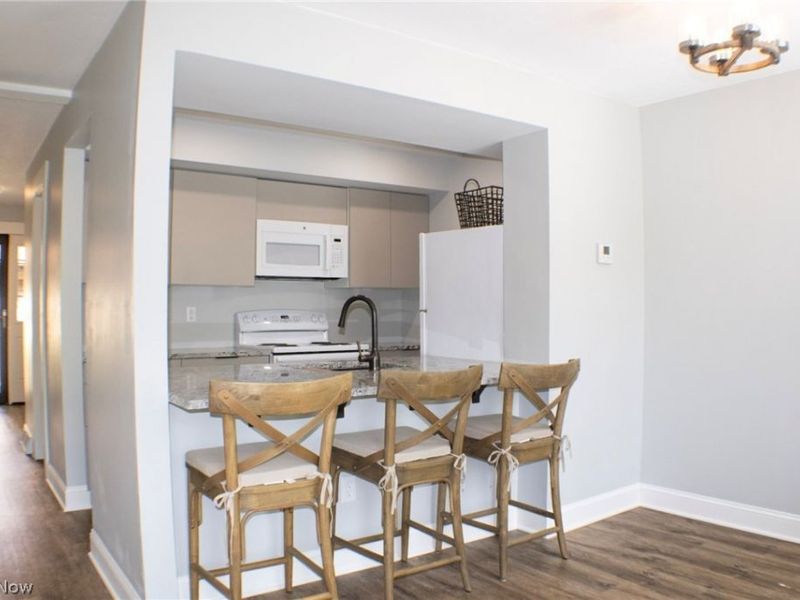 2317 Riverfront , Cuyahoga Falls, OH 44221 Photo 9