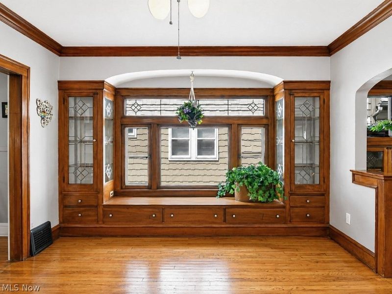 18308 East Park Drive , Cleveland, OH 44119 Photo 9