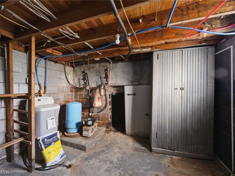 4069 Chester Avenue, Louisville, OH 44641 Photo 25