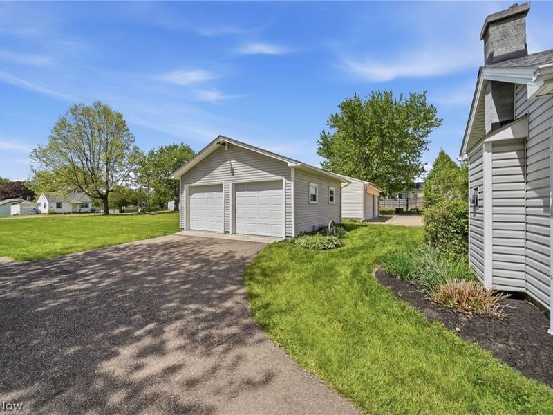 4069 Chester Avenue, Louisville, OH 44641 Photo 27