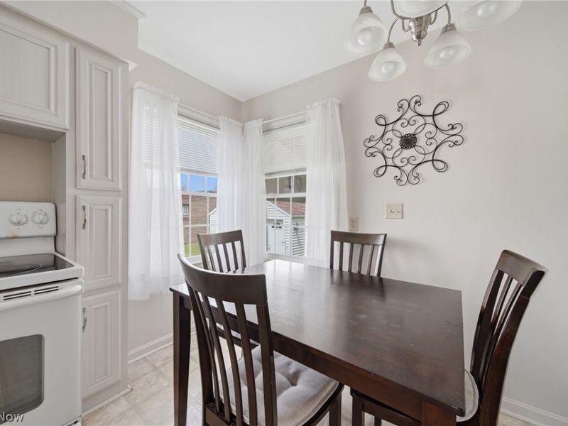 8885 Louisville Street , Louisville, OH 44641 Photo 11