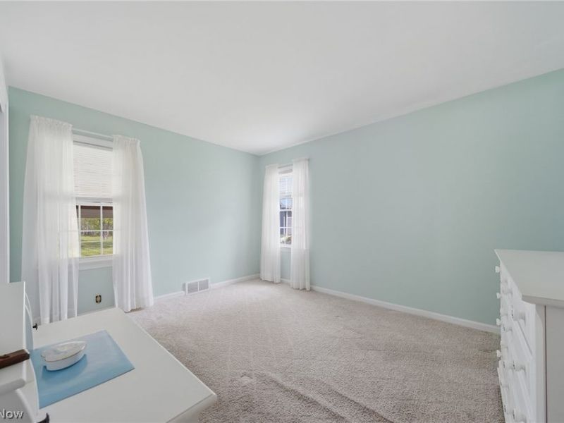 8885 Louisville Street , Louisville, OH 44641 Photo 15