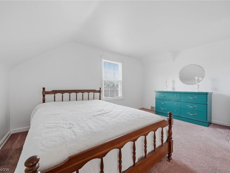 8885 Louisville Street , Louisville, OH 44641 Photo 21