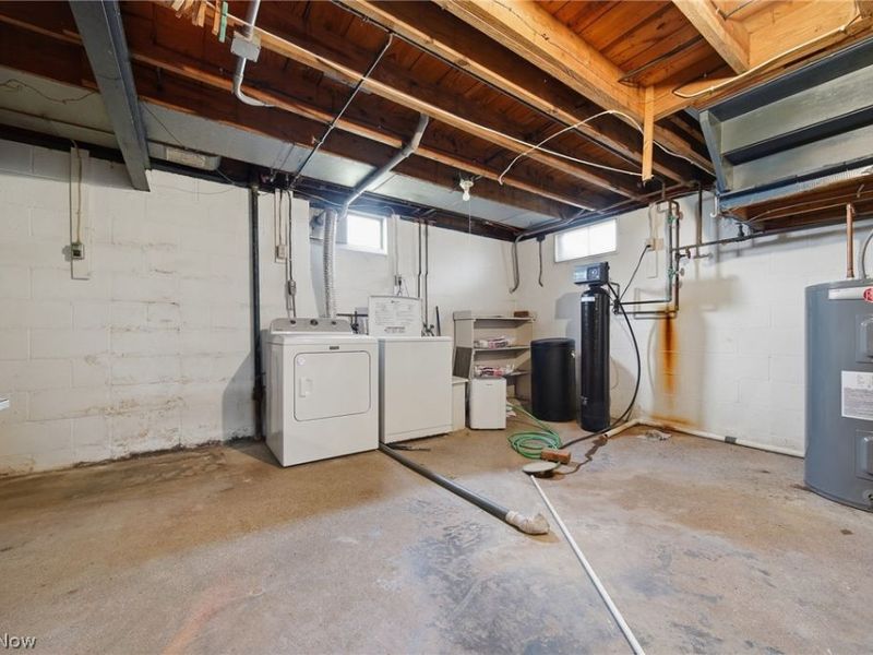 8885 Louisville Street , Louisville, OH 44641 Photo 31