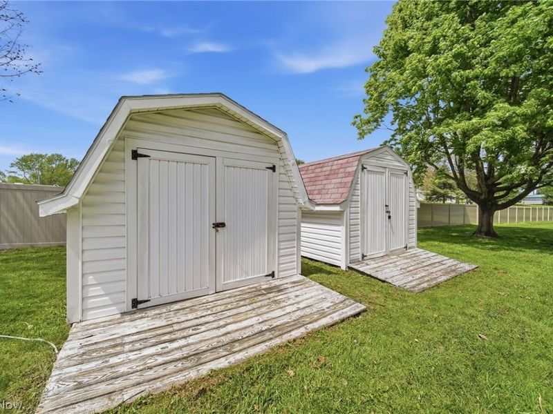 8885 Louisville Street , Louisville, OH 44641 Photo 38