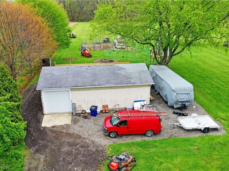 3192 New Milford Road, Atwater, OH 44201 Photo 5