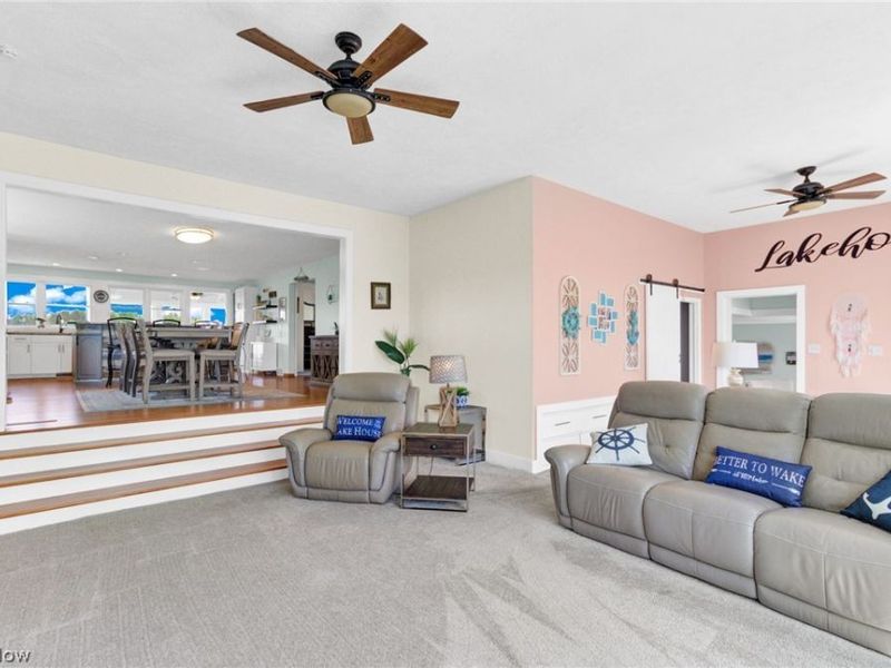 58 Pueblo Trail , Malvern, OH 44644 Photo 12