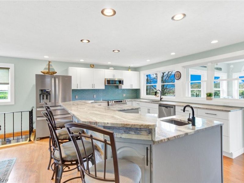 58 Pueblo Trail , Malvern, OH 44644 Photo 17