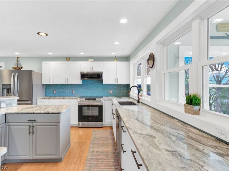 58 Pueblo Trail , Malvern, OH 44644 Photo 19