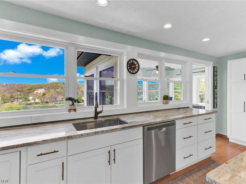 58 Pueblo Trail , Malvern, OH 44644 Photo 20