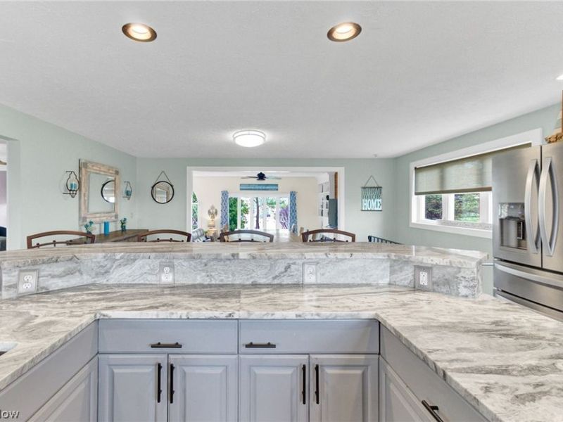 58 Pueblo Trail , Malvern, OH 44644 Photo 21