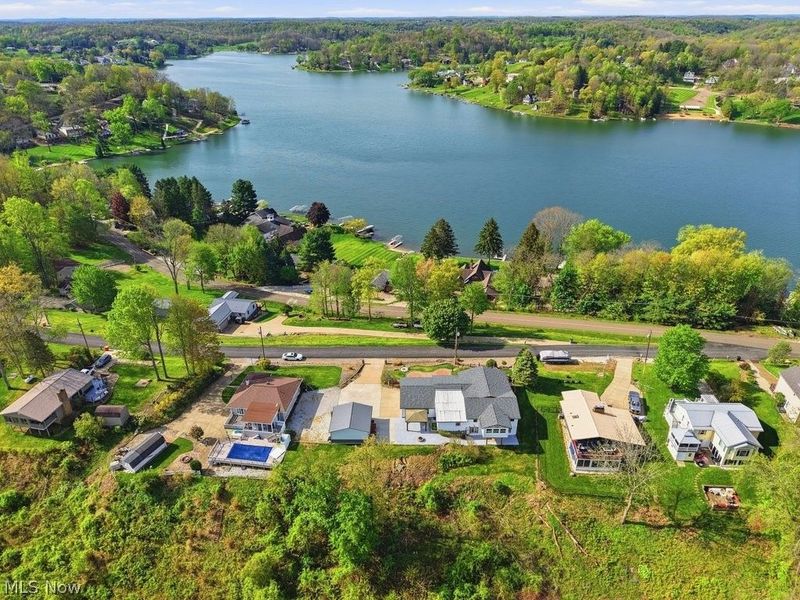 58 Pueblo Trail , Malvern, OH 44644 Photo 49