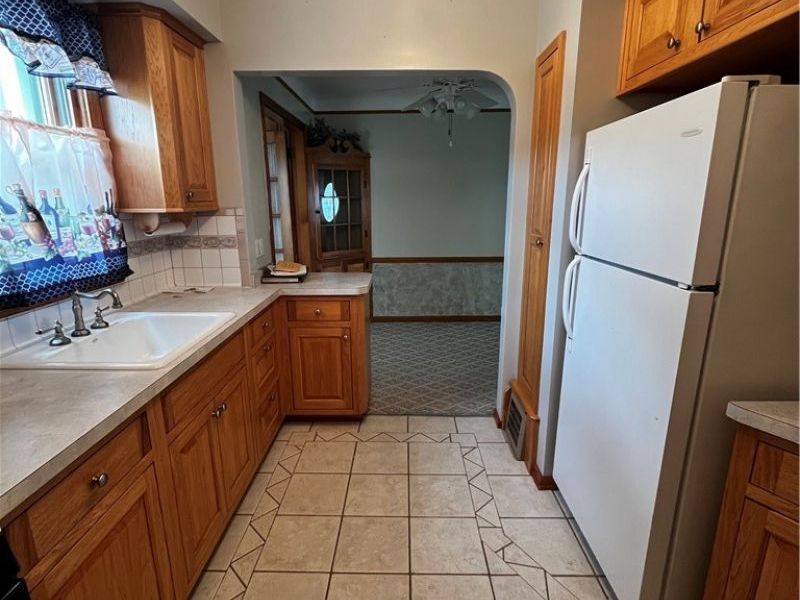 13009 Darlington Avenue , Garfield Heights, OH 44125 Photo 3