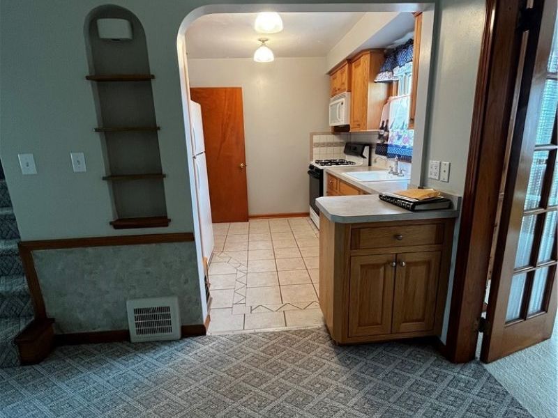 13009 Darlington Avenue , Garfield Heights, OH 44125 Photo 4