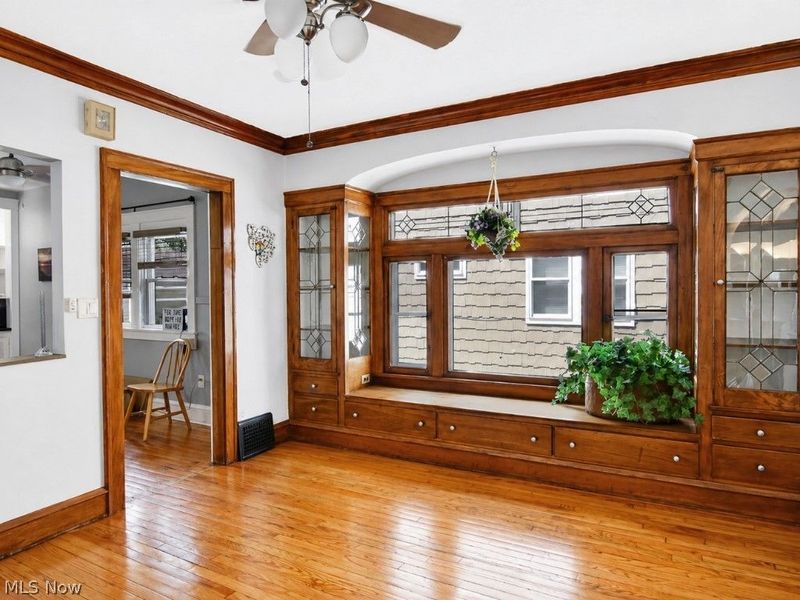 18308 East Park Drive , Cleveland, OH 44119 Photo 10