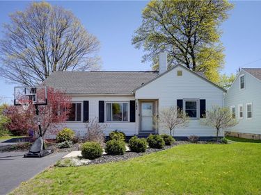 162 Nantucket Rd, Rochester, NY 14626