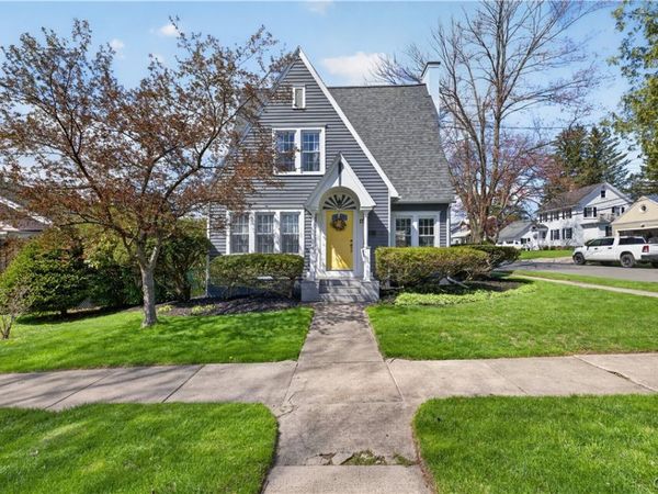 17 Highland Street, Auburn, NY 13021